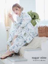 水墨風イエロー×ブルー牡丹浴衣  (浴衣/帯/飾り紐/下駄4点セット)  OBI-siwa-202-ok-12-GR / KZH-3 / YA-1081-kj-BR / HEKO-800-sb-5-W / GETA-03-ok-4-IV [YMT]