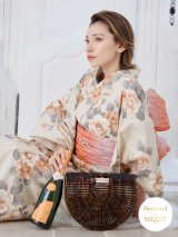 【即日発送】【浴衣】クリーム地×グラデーションオレンジ椿浴衣 【浴衣３点セット 浴衣/帯/下駄】 siwa-g04 / Yhimo-GY×GY / A952kn-W / Yheko-W / CG-15-IV [YMT]