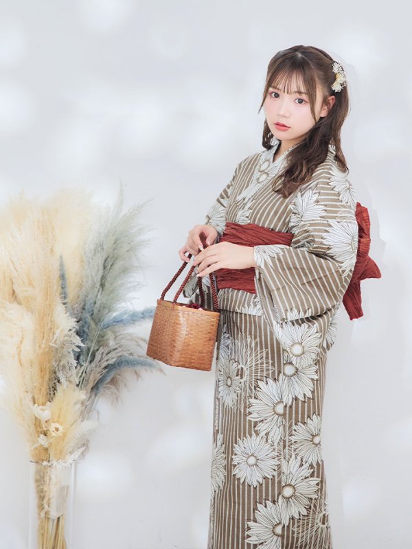 画像11: 【即日発送】ブラウンストライプにガーベラ花浴衣 【浴衣３点セット 浴衣/帯/下駄】[YMT]