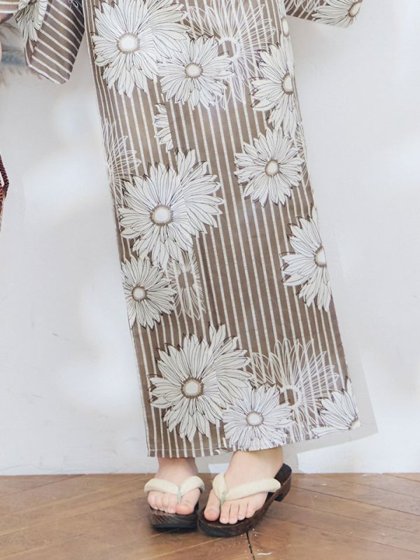 画像7: 【即日発送】ブラウンストライプにガーベラ花浴衣 【浴衣３点セット 浴衣/帯/下駄】[YMT]