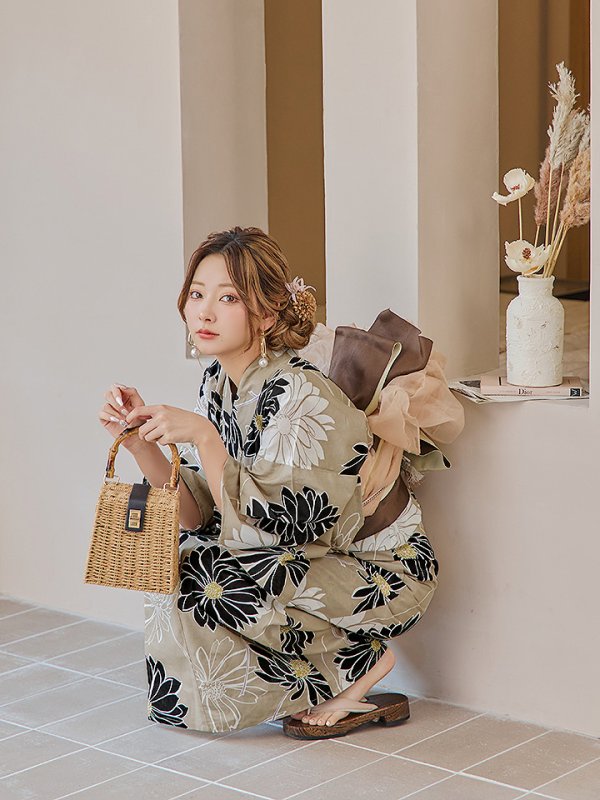 画像9: 【即日発送】レトロモダンマーガレット浴衣【浴衣３点セット 浴衣/帯/下駄】[YMT]