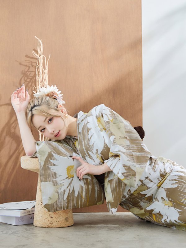 画像3: 【浴衣セール！】【即日発送】大人グリーンベージュフラワー浴衣【浴衣３点セット 浴衣/帯/下駄】[YMT]