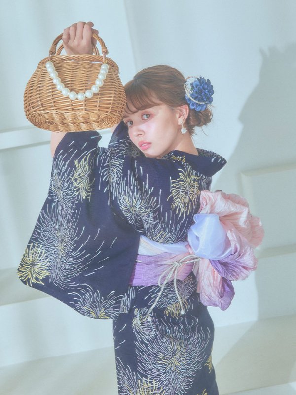 画像8: 【即日発送！】夜空×花火キラキラ浴衣【浴衣３点セット 浴衣/帯/下駄】[OF04]