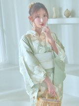 【即日発送】くすみグリーン×ホワイトフラワー浴衣 OBI-siwa-202-ok-5-IV / HIMO-900-yn-5-IV / HEKO-800-sb-5-WH / YA-81-kn-W / YA-1081-kj-IV / GETA-02-ok-2-IV/ [YMT]