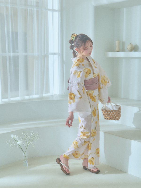 画像5: 【即日発送】白地にイエローの水彩花柄浴衣【浴衣３点セット 浴衣/帯/下駄】[YMT]