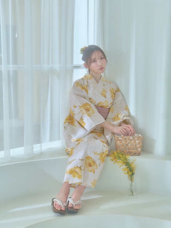 画像8: 【即日発送】白地にイエローの水彩花柄浴衣【浴衣３点セット 浴衣/帯/下駄】[YMT]