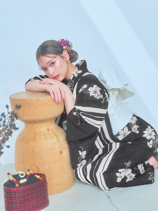画像12: 【即日発送！】ストライプ×フラワーレトロ浴衣【浴衣３点セット 浴衣/帯/下駄】[YMT]