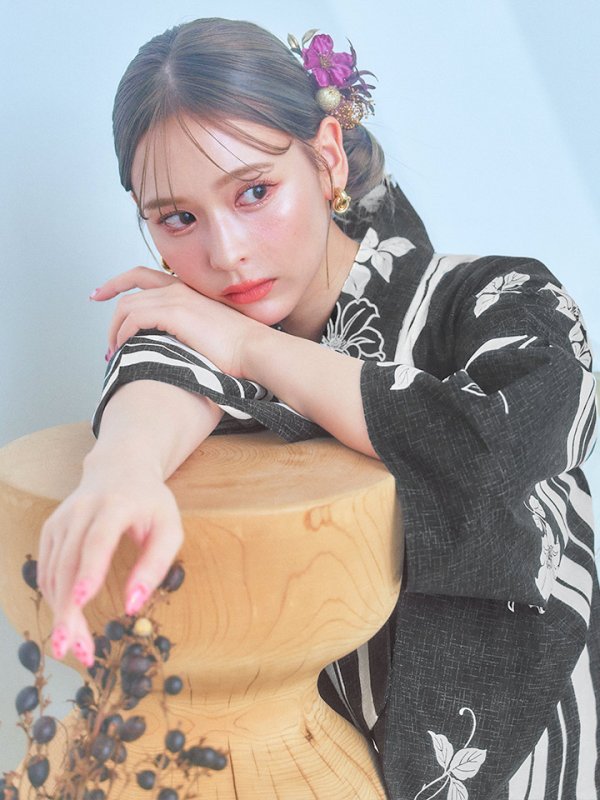 画像15: 【即日発送！】ストライプ×フラワーレトロ浴衣【浴衣３点セット 浴衣/帯/下駄】[YMT]