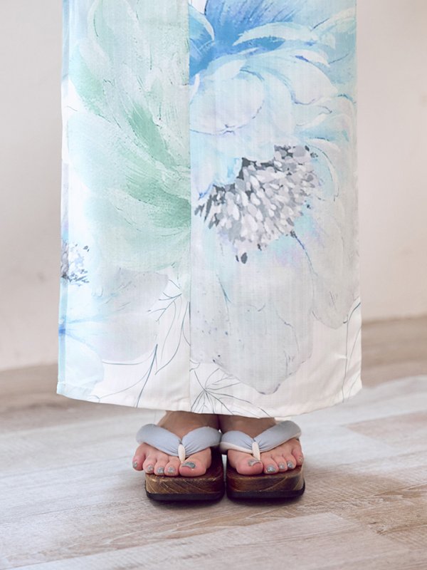 モデル:みあ 身長:147cm 着用サイズ:フリー