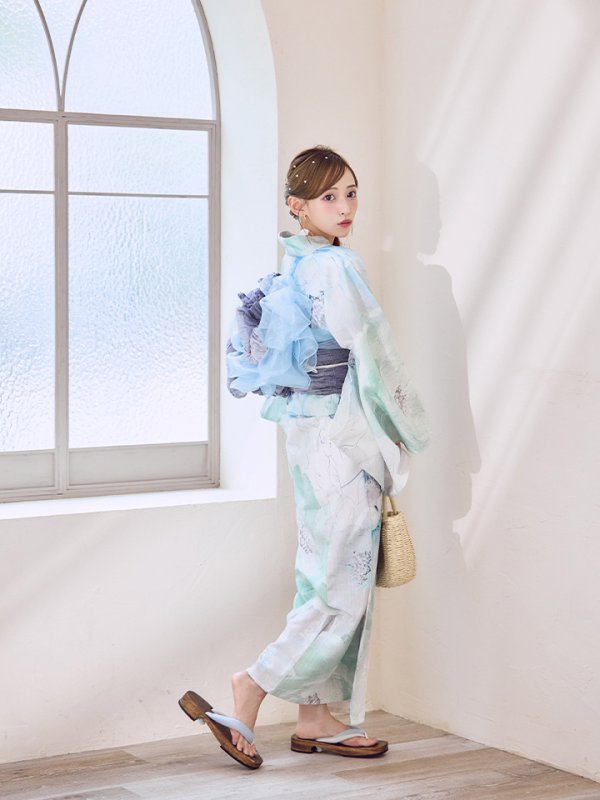 モデル:みあ 身長:147cm 着用サイズ:フリー