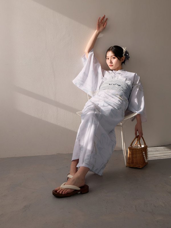 モデル:吉井美優 身長:160cm