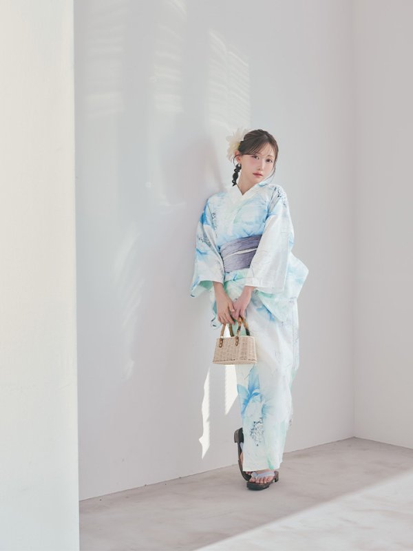 モデル：菅野結以 身長：163cm