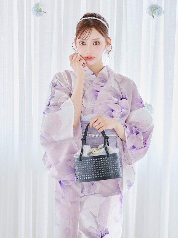 モデル：明日花キララ　身長：162cm