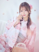 ニュアンスピンク水彩朝顔浴衣 【浴衣3点セット 浴衣/帯/下駄】 OBI-g-500-kj-7-GYGE / HIMO-900-yn-8-P / HEKO-800-sb-5-W / GETA-01-kj-7-P / [YMT]