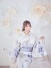 画像2: ソフトモダンシアーフラワー浴衣【浴衣３点セット 浴衣/帯/下駄】OBI-g-500-kj-8-GY / HIMO-900-yn-3-GYxGD / HEKO-800-sb-5-W / GETA-01-kj-3-IV/ [YMT] (2)