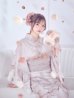 画像1: ベージュフラワー浴衣【浴衣３点セット 浴衣/帯/下駄】OBI-siwa-204-wk-8-BE / HIMO-900-yn-8-P / HEKO-800-sb-11-MOC / GETA-01-kj-7-P [yo/YMT] (1)