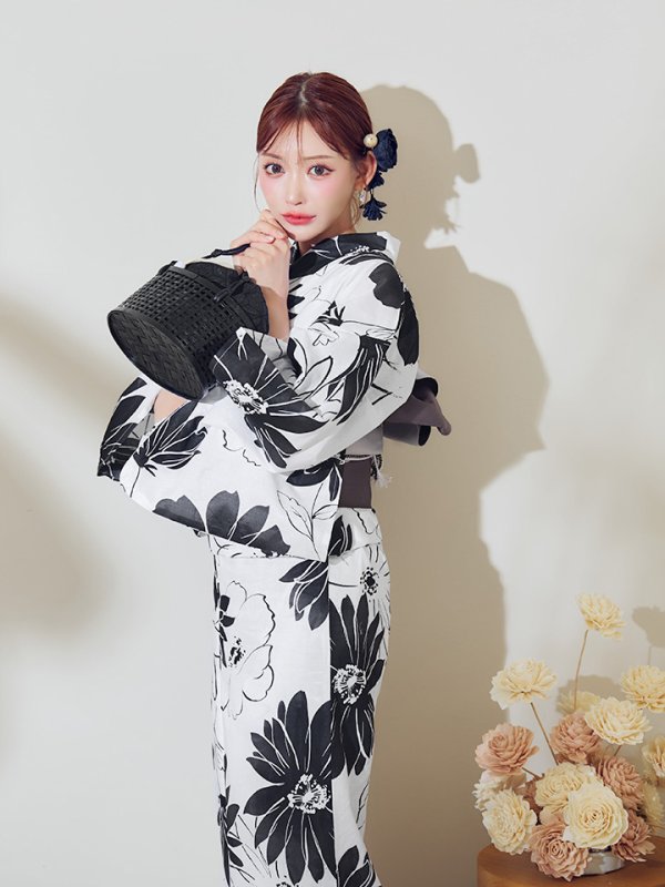 画像12: 【即日発送】モノトーンフラワーレトロモダン浴衣【浴衣３点セット 浴衣/帯/下駄】[YMT]