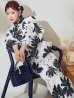 画像3: モノトーンフラワーレトロモダン浴衣 OBI-hira-100-ok-5-GYxSV / HIMO-900-yn-1-B / HEKO-800-sb-5-W / YA-1086-wk-B / GETA-01-kj-3-IV/ [YMT]