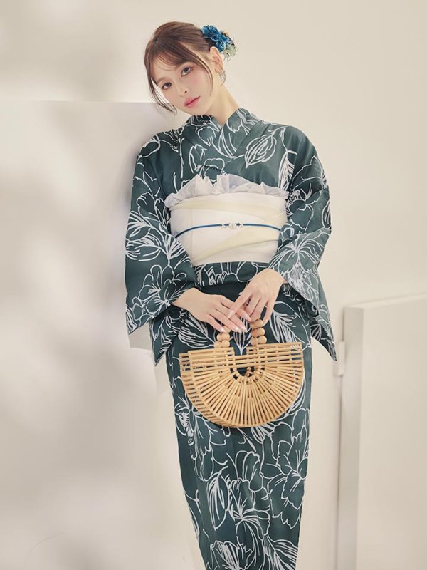 モデル：kie　身長158cm　着用サイズ：Fサイズ