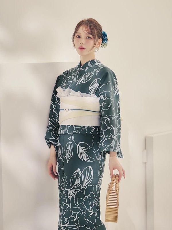 モデル：kie　身長158cm　着用サイズ：Fサイズ