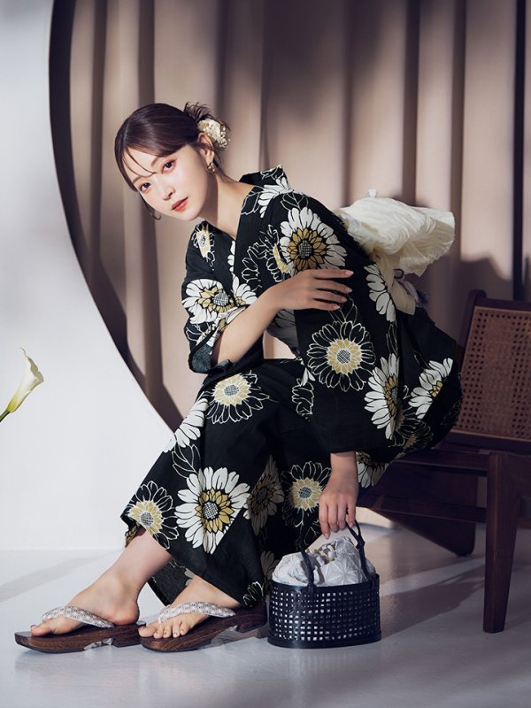 画像11: 【即日発送】【NIGHTS掲載】向日葵柄黒色浴衣【浴衣３点セット 浴衣/帯/下駄】[OF04]