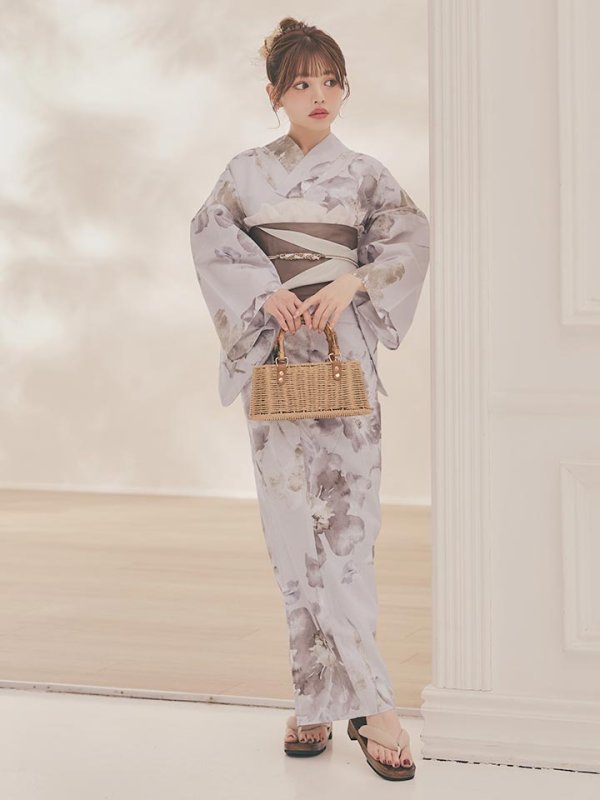 モデル：吉木千沙都(ちぃぽぽ)　身長：158cm　着用サイズ：Fサイズ