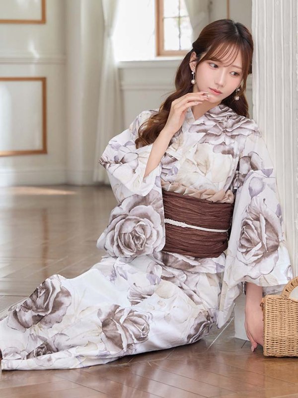 モデル：あすか 身長：170cm 着用サイズ：Fサイズ