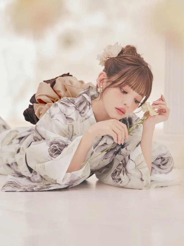 モデル：吉木千沙都(ちぃぽぽ)　身長：158cm　着用サイズ：Fサイズ