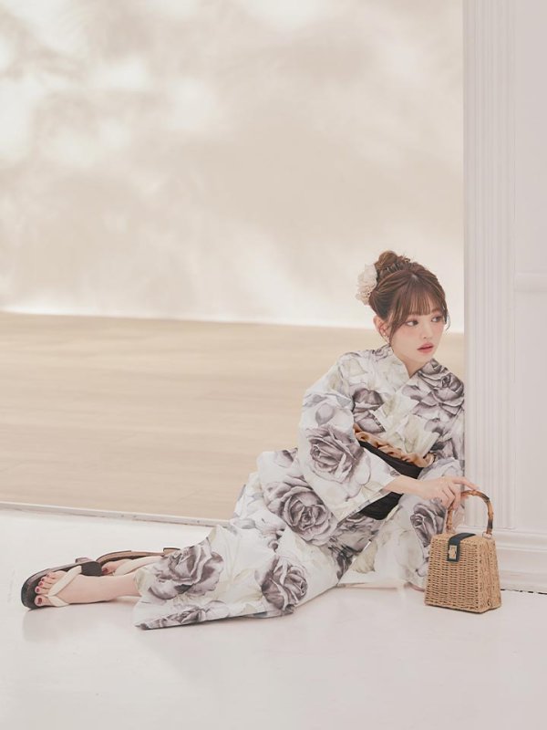 モデル：吉木千沙都(ちぃぽぽ)　身長：158cm　着用サイズ：Fサイズ