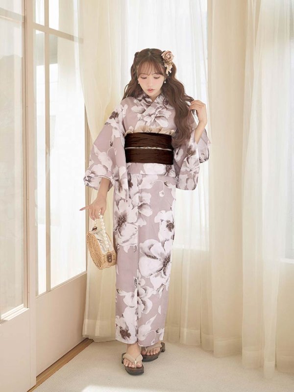 モデル：三上悠亜　身長：159cm　着用サイズ：Fサイズ