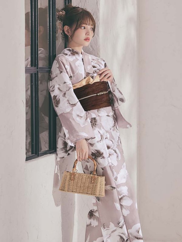 モデル：吉木千沙都(ちぃぽぽ)　身長：158cm　着用サイズ：Fサイズ