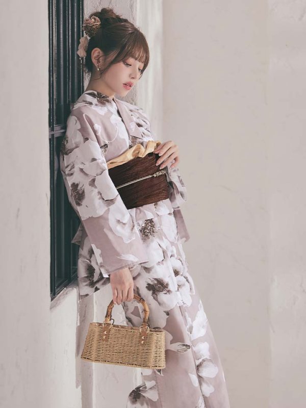 モデル：吉木千沙都(ちぃぽぽ)　身長：158cm　着用サイズ：Fサイズ