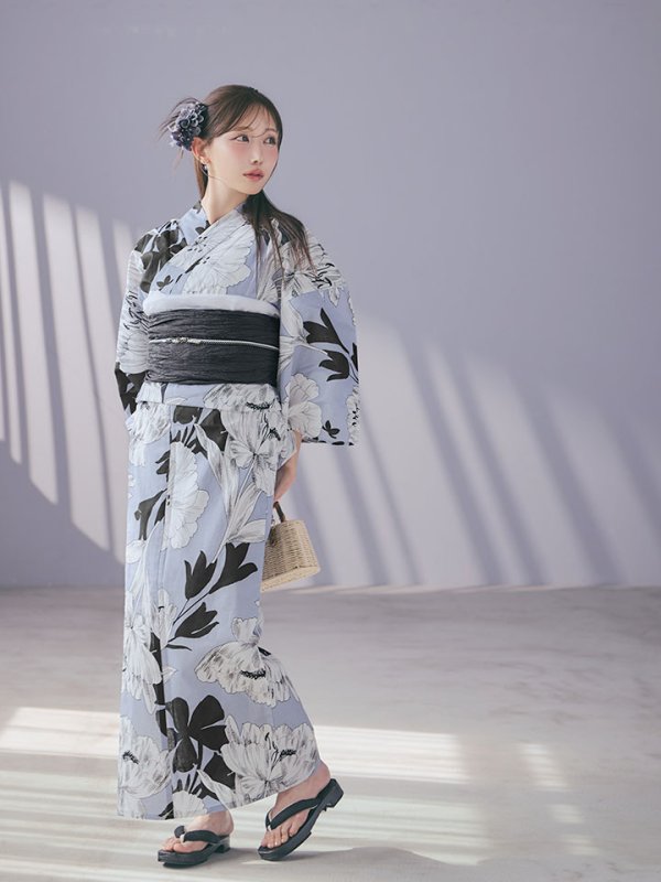 モデル：菅野結以 身長：163cm 着用サイズ：Fサイズ