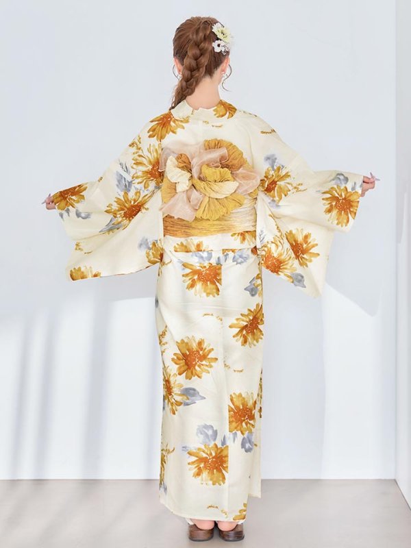 モデル:kirari 身長:156cm