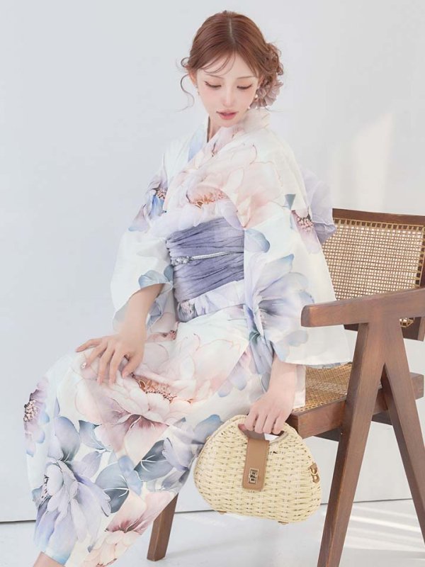 モデル：明日花キララ　身長162cm