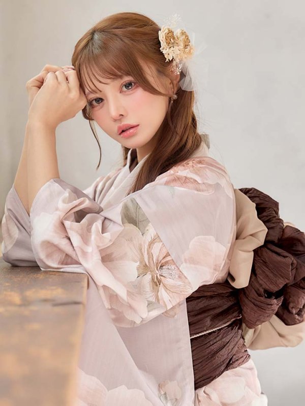 モデル：うづきふうか　身長：152cm　着用サイズ：Fサイズ