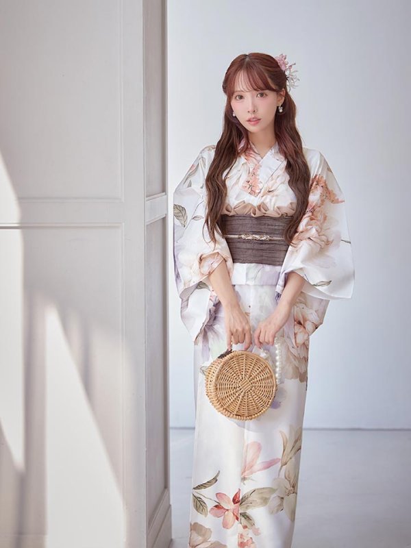 モデル:三上悠亜 身長:159cm