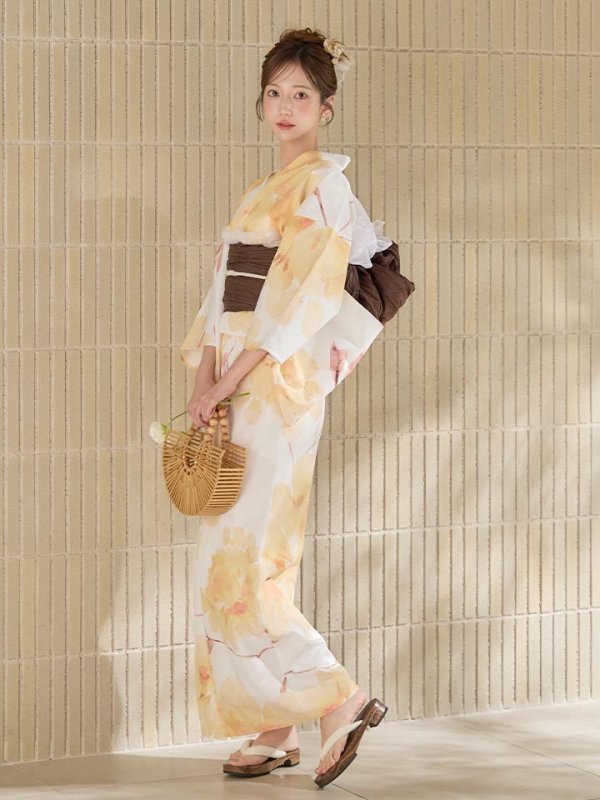 モデル：あすか　身長：170cm　着用サイズ：Fサイズ