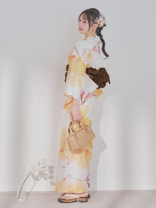 モデル：kie　身長：158cm　着用サイズ：Fサイズ