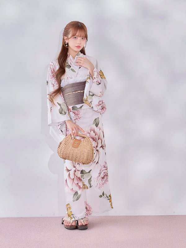 モデル：kirari　身長：156cm  着用サイズ：Fサイズ