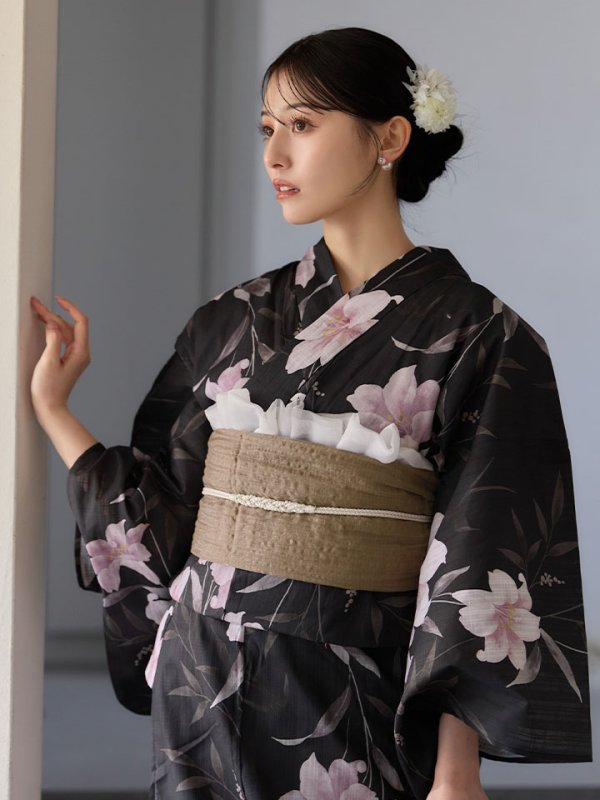 画像12: 送料無料！ホワイトリリー黒地浴衣【浴衣３点セット 浴衣/帯/下駄】[OF04]【予約 / 6月中旬発送予定】