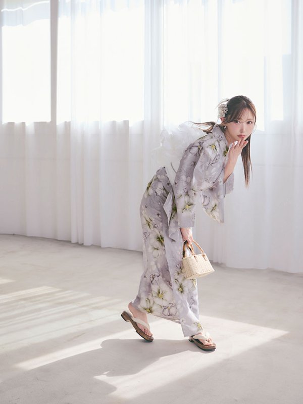 モデル:菅野結以 身長:163cm