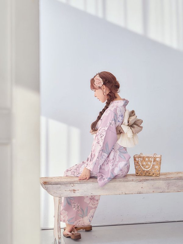 モデル：三上悠亜　身長：159cm　着用サイズ：Fサイズ