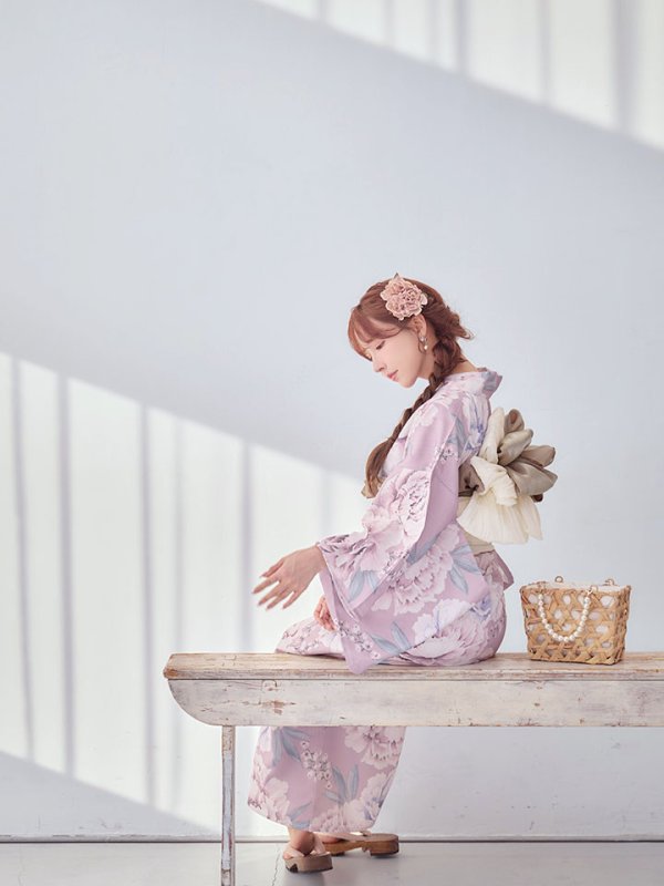 モデル：三上悠亜　身長：159cm　着用サイズ：Fサイズ