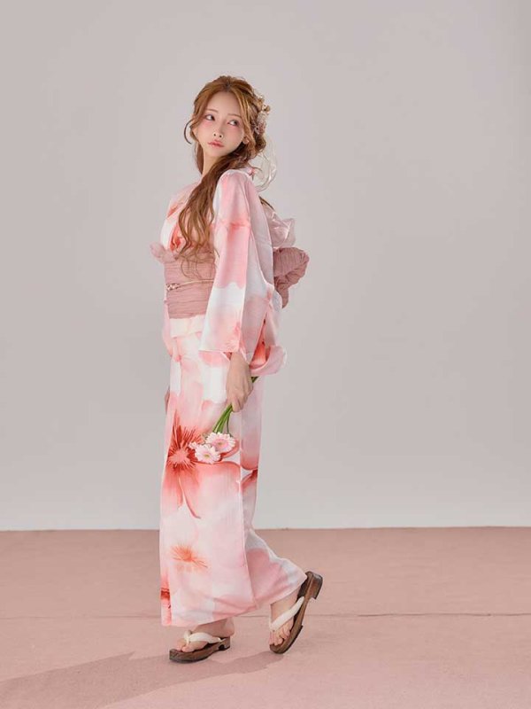 モデル：まみ　身長：161cm　着用サイズ：Fサイズ