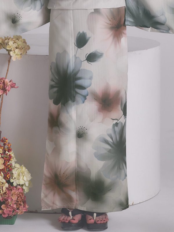 モデル：天海りこ　身長：156cm　着用サイズ：Fサイズ