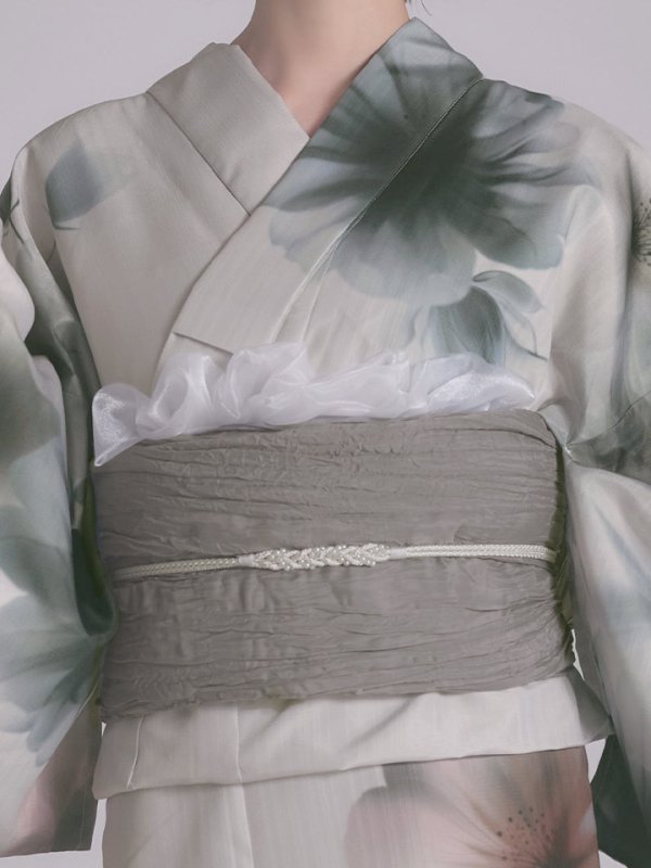 モデル：天海りこ　身長：156cm　着用サイズ：Fサイズ