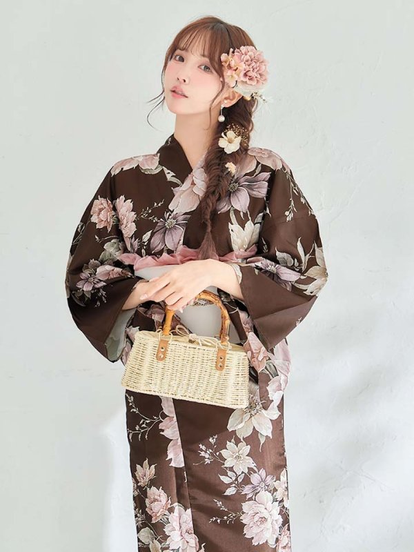 モデル：三上悠亜　身長：159cm