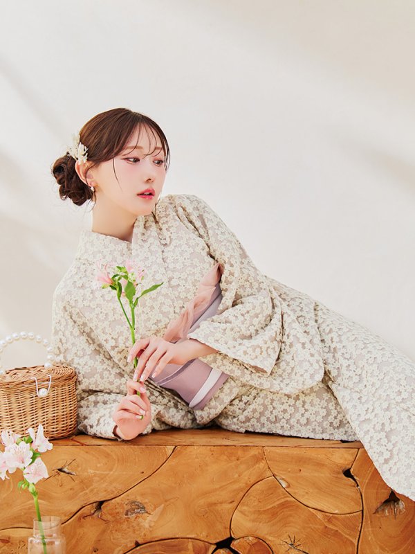 モデル：菅野結以　身長：163cm