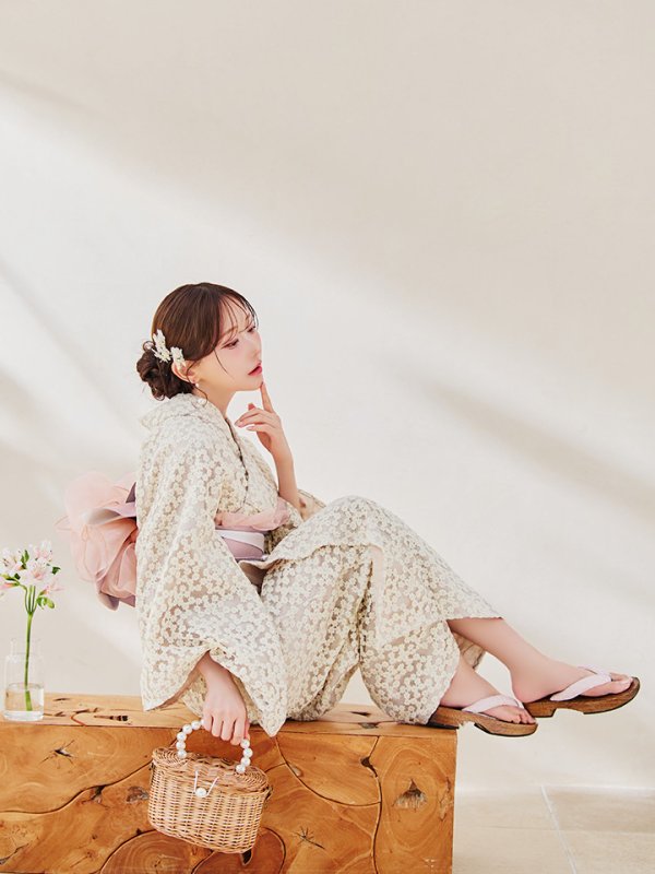 モデル：菅野結以　身長：163cm